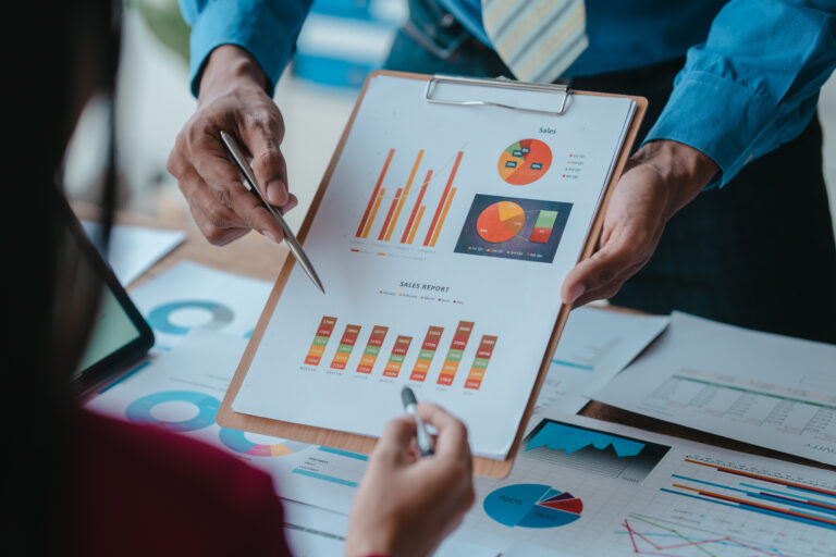 諸経費とは？内訳や相場、見積書の書き方、諸経費との違いを簡単に解説 リクロスコーポレーション